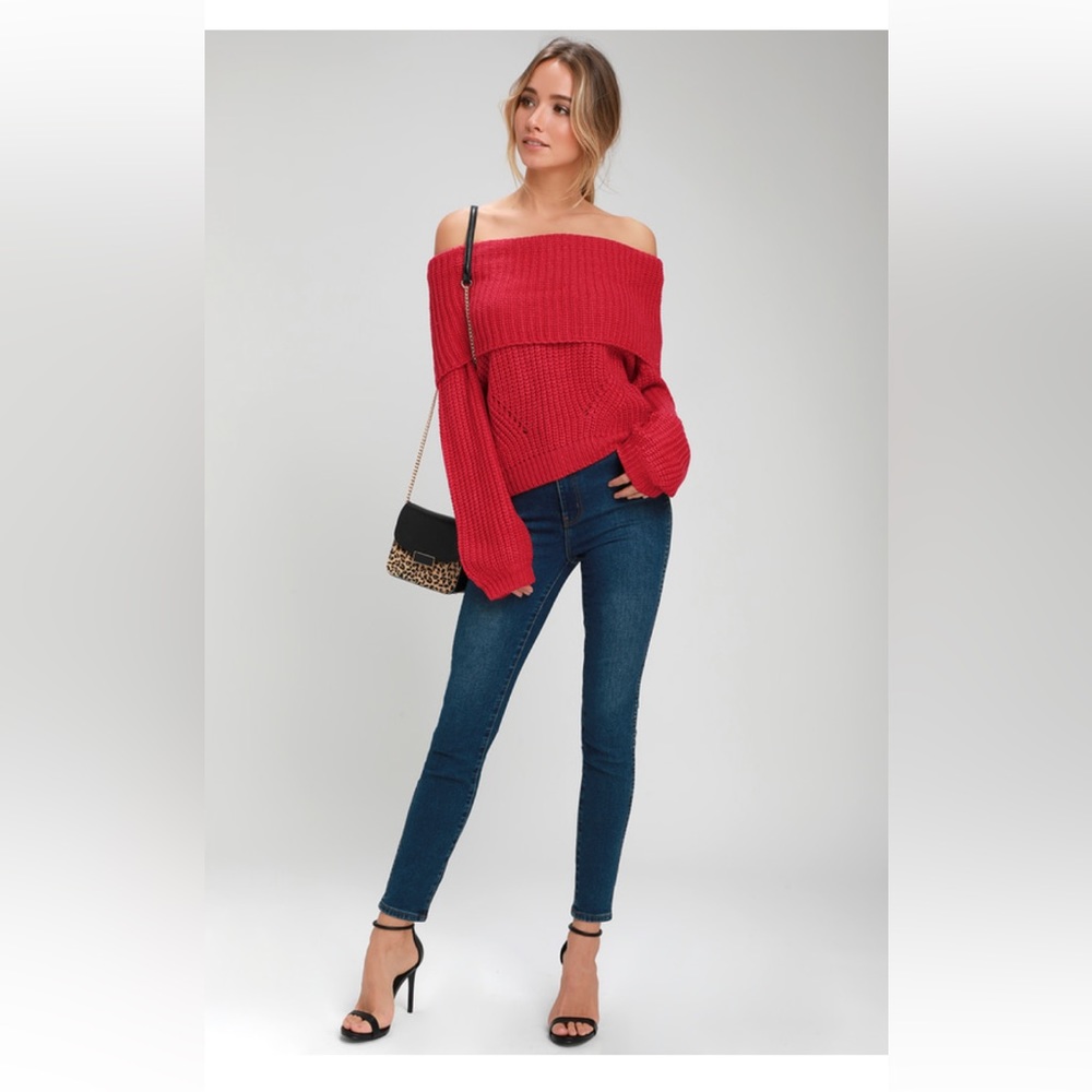 Off the Should Sweater Top ❤️
